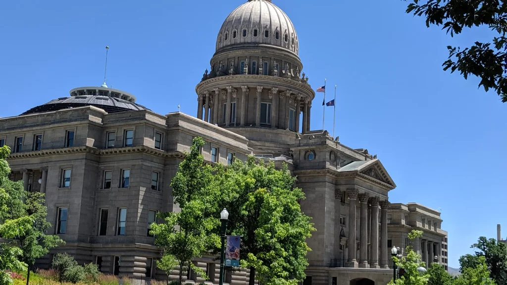Idaho Judge Salaries Jump by $17,000